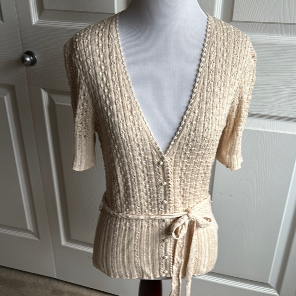 Ladies Nine West Tan Ribbed Tie Front Short Sleeve Sweater Top